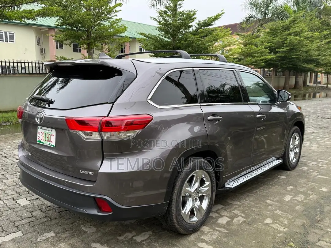 Toyota Highlander 2016 Gray