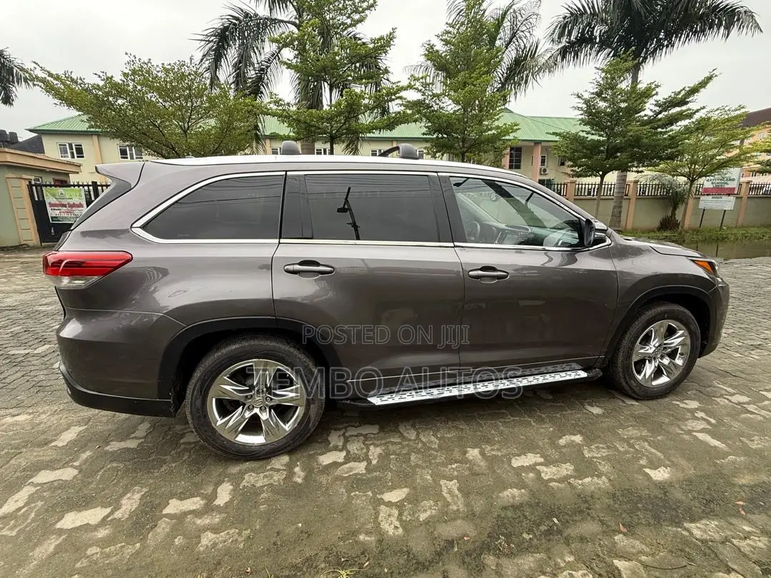 Toyota Highlander 2016 Gray