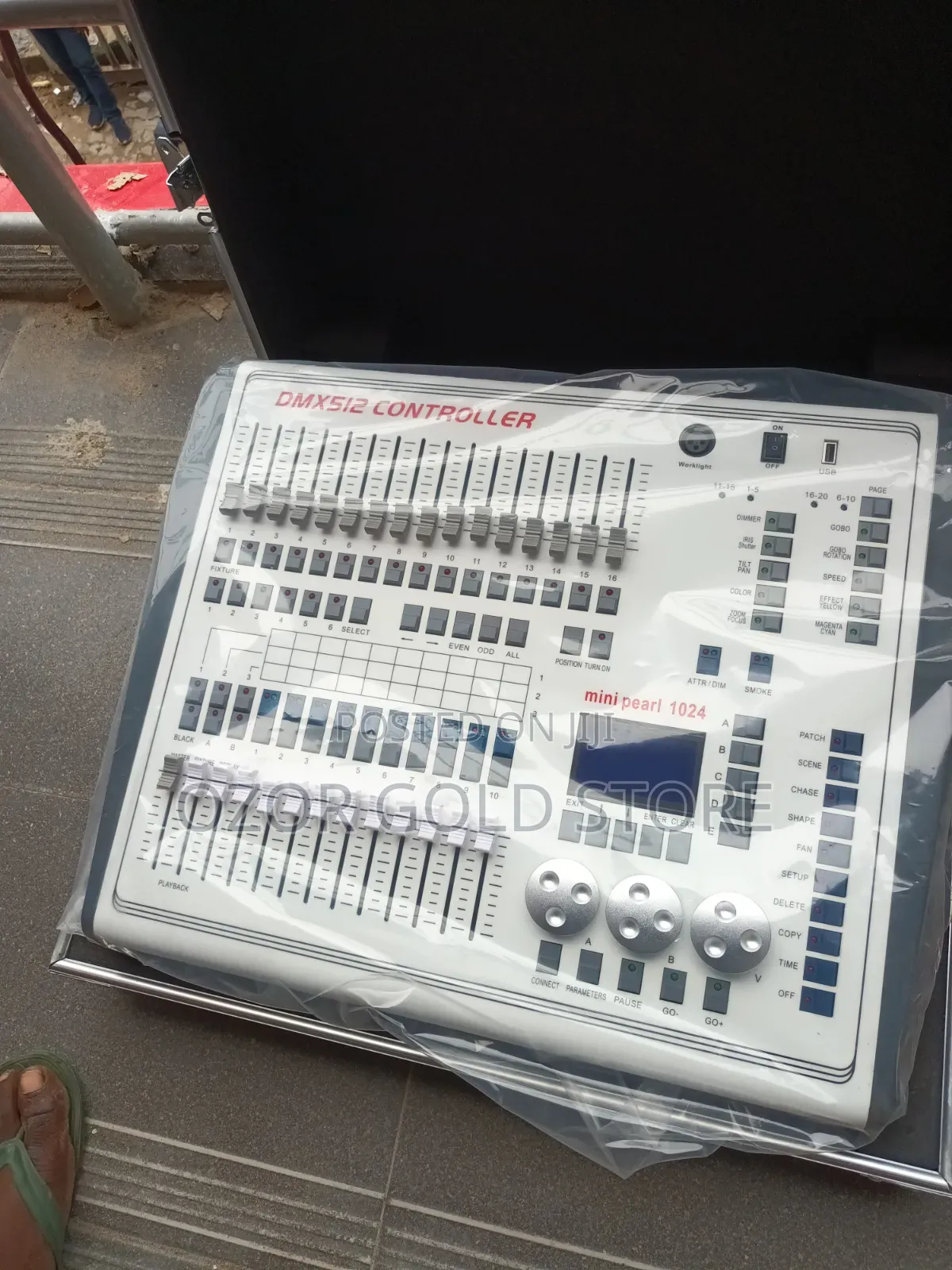 DMX 512 Digital Controller
