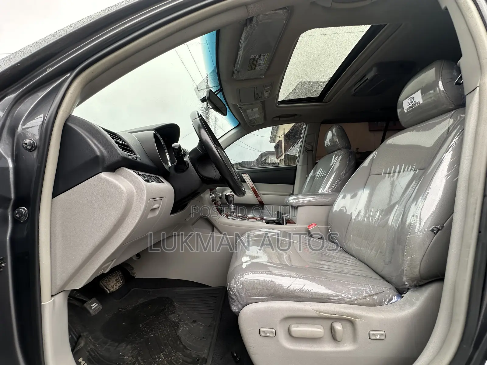 Toyota Highlander Limited 3.5l 4WD 2013 Gray