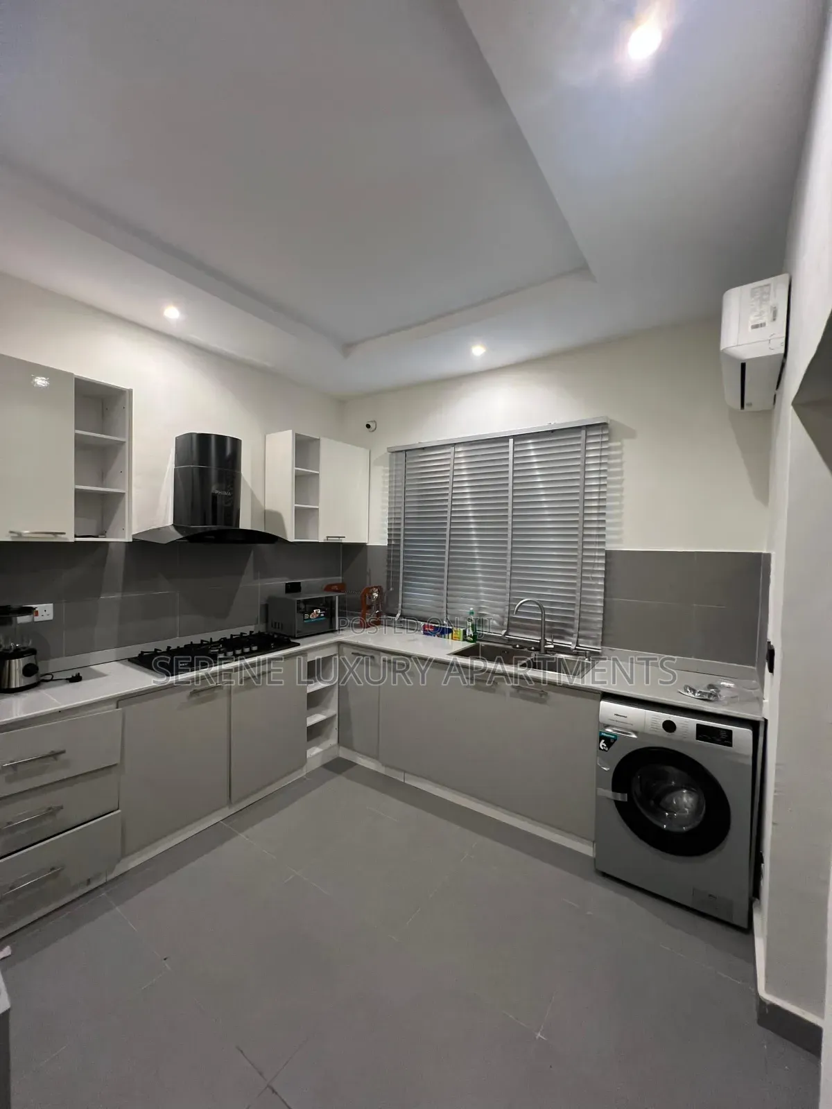 Luxury One Bedroom Apartment With Swimming Pool and Gym