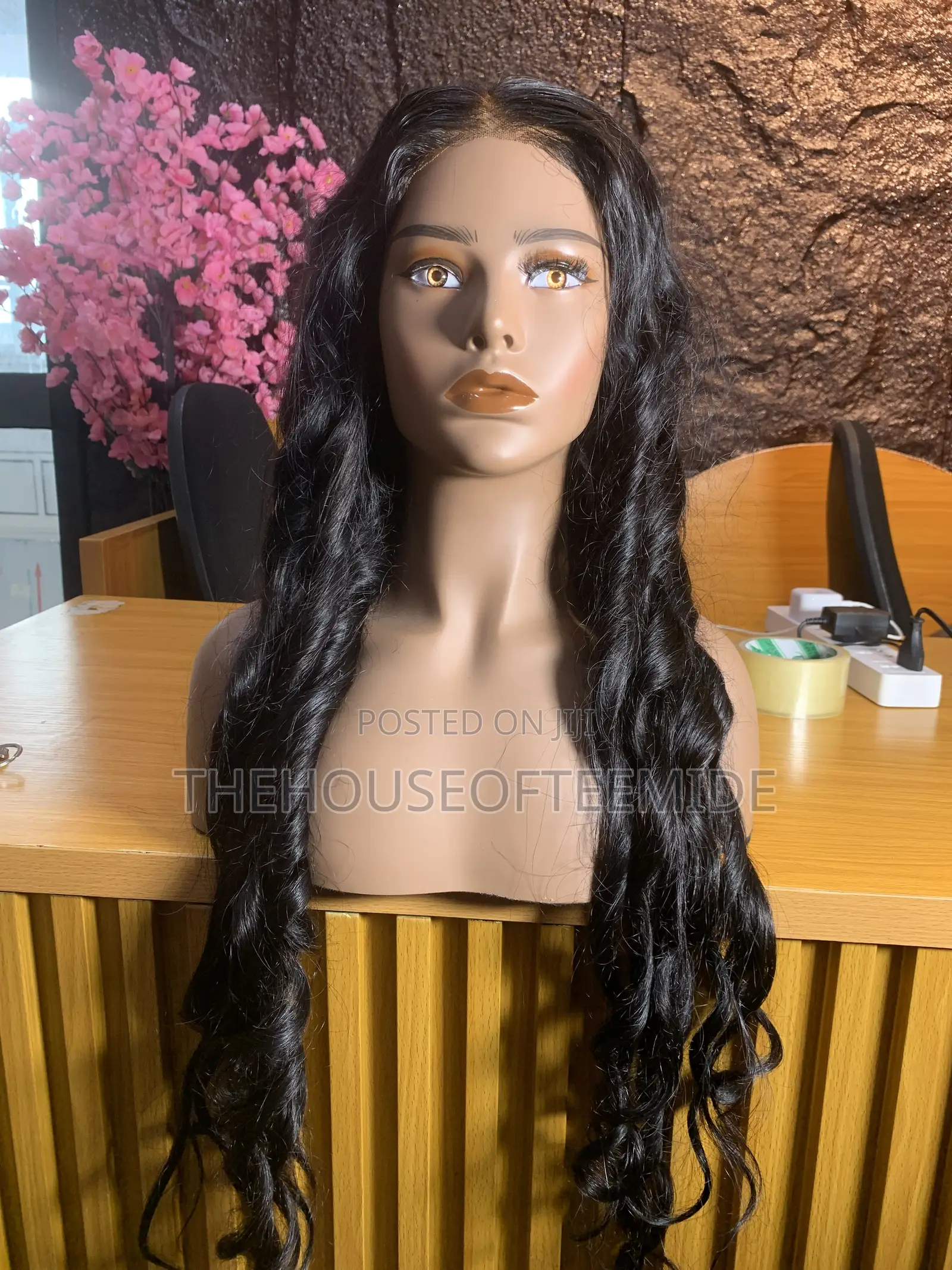Bouncy Wavy Closure Wig