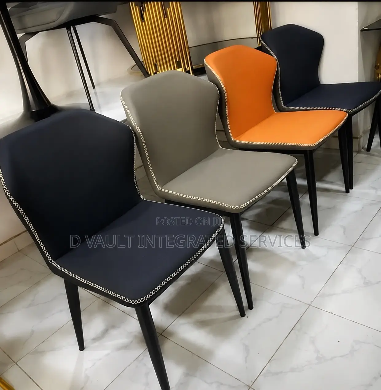 Balcony Chair / Waiting Chair