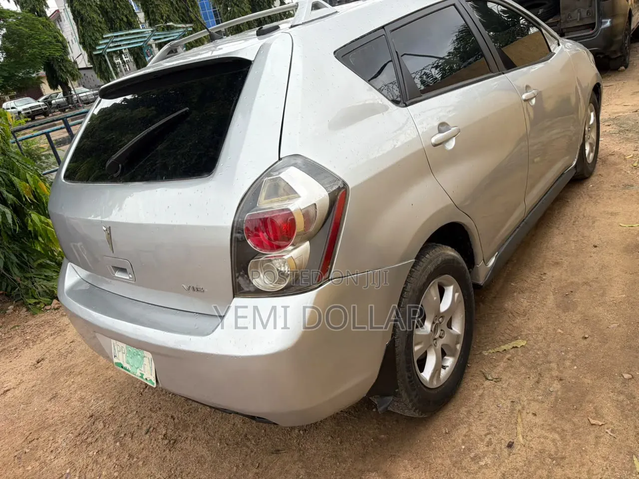 Pontiac Vibe 2008 Silver