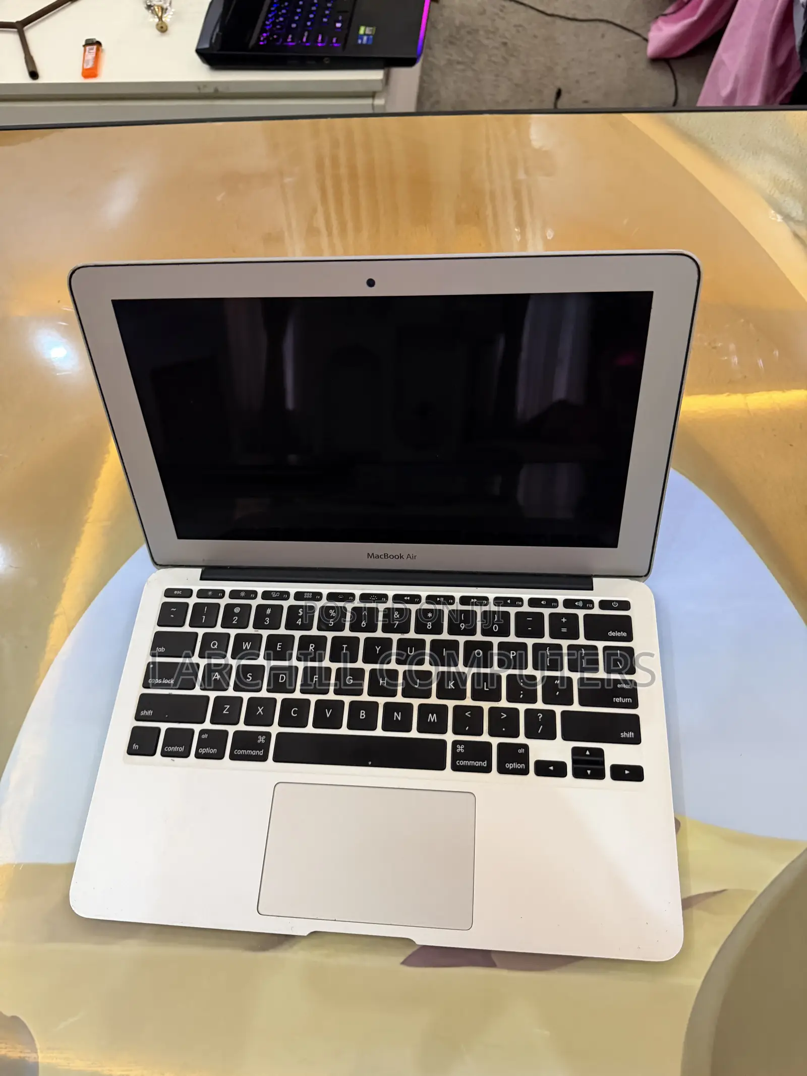 Laptop Apple MacBook Air 2015 4GB Intel Core i5 SSD 128GB