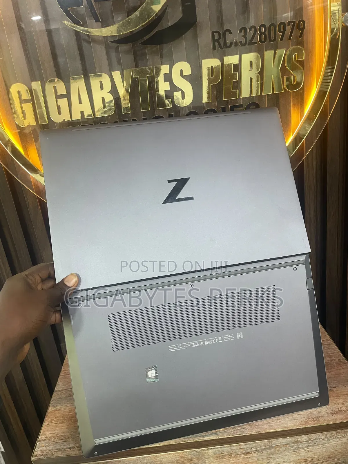 Laptop HP ZBook Power G7 16GB Intel Core i9 SSD 512GB