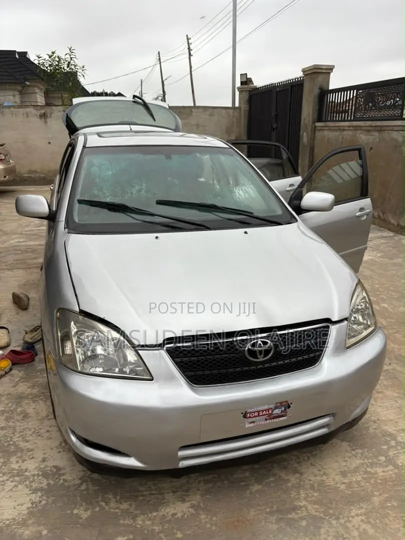 Toyota Corolla 2006 Silver