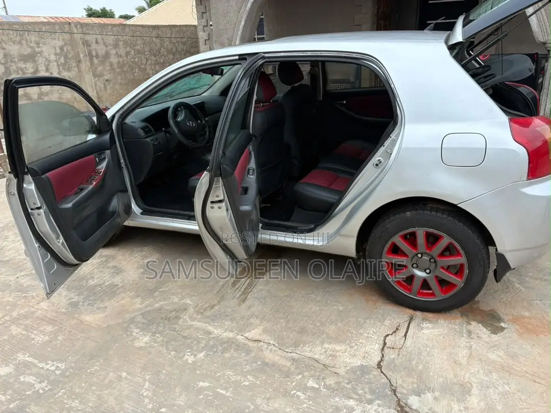 Toyota Corolla 2006 Silver