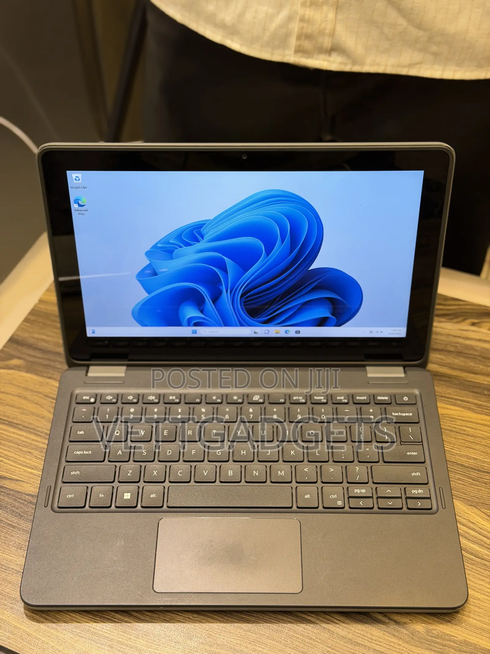 Laptop Dell Latitude 3120 8GB Intel Pentium SSD 256GB