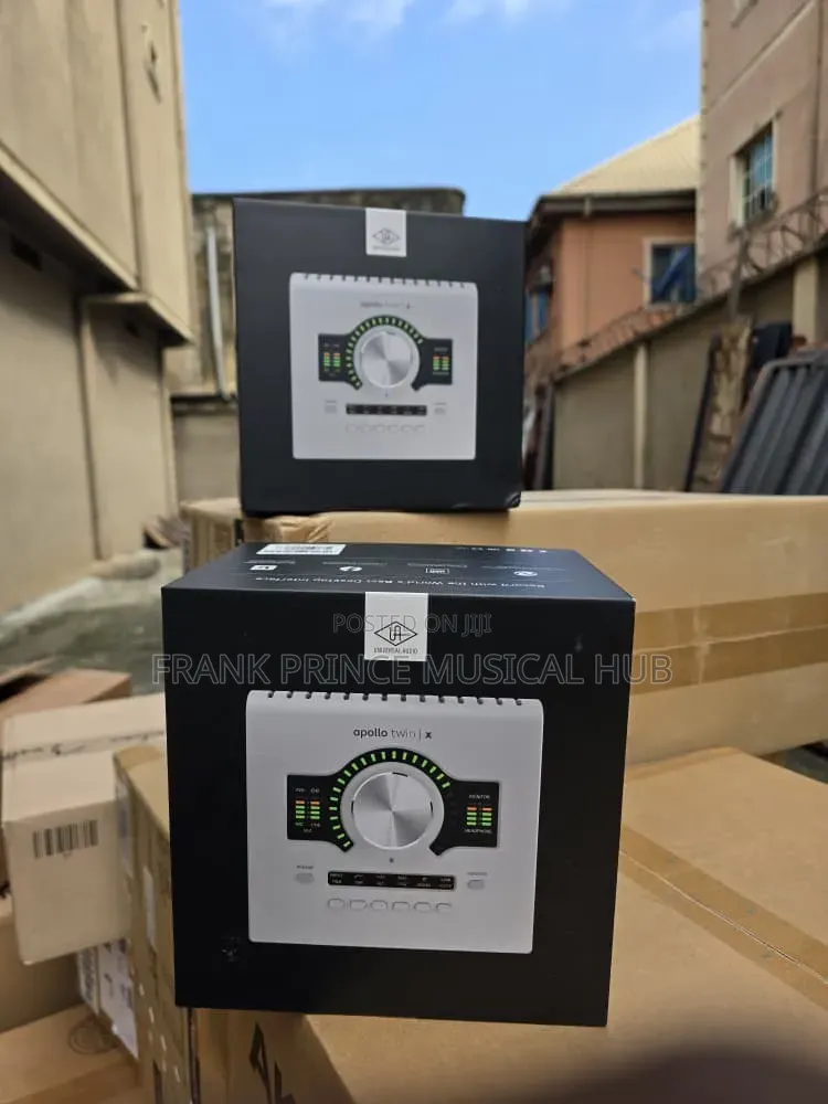 Apollo Twin X Thunderbolt Audio Interface