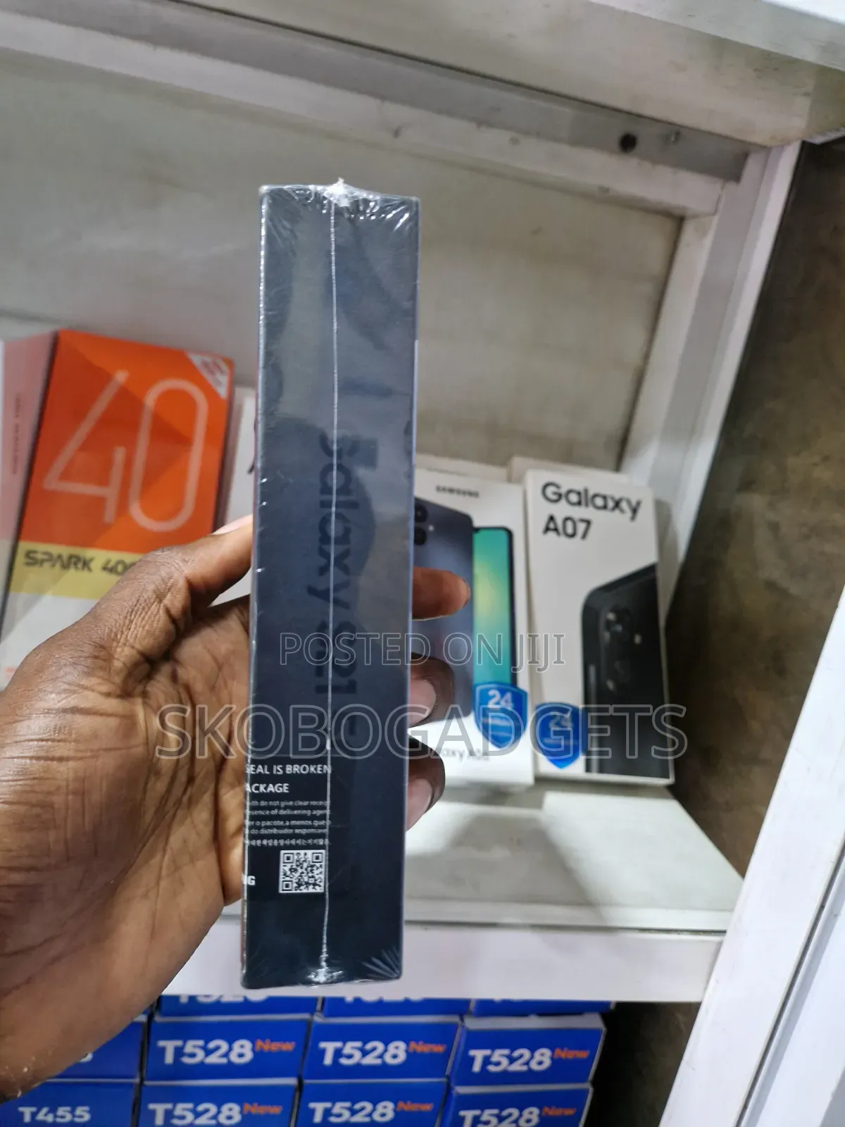 New Samsung Galaxy S21 5G 128 GB Black