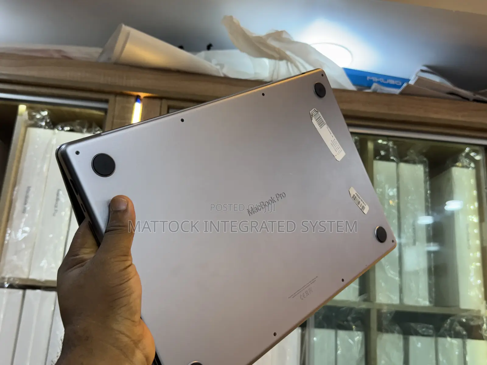 Laptop Apple MacBook Pro 2021 M1 Max 64GB Apple M1 Pro SSD 1T