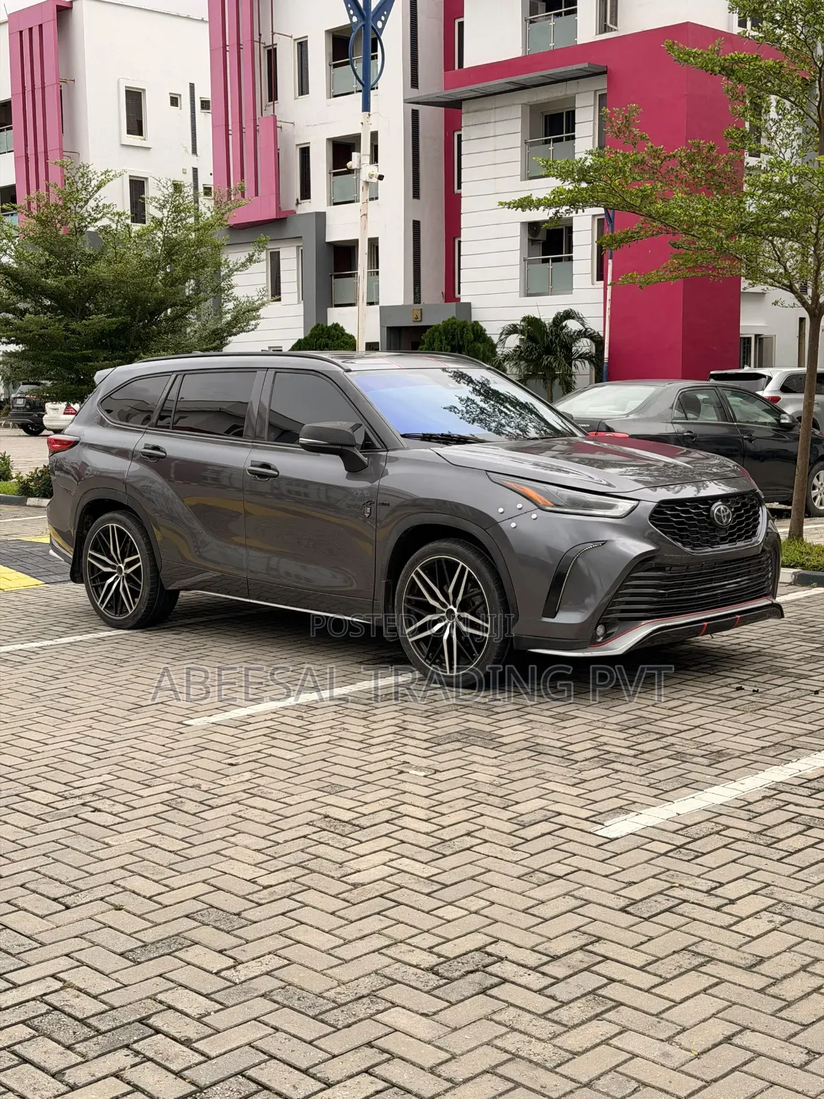 Toyota Highlander 2022 Gray