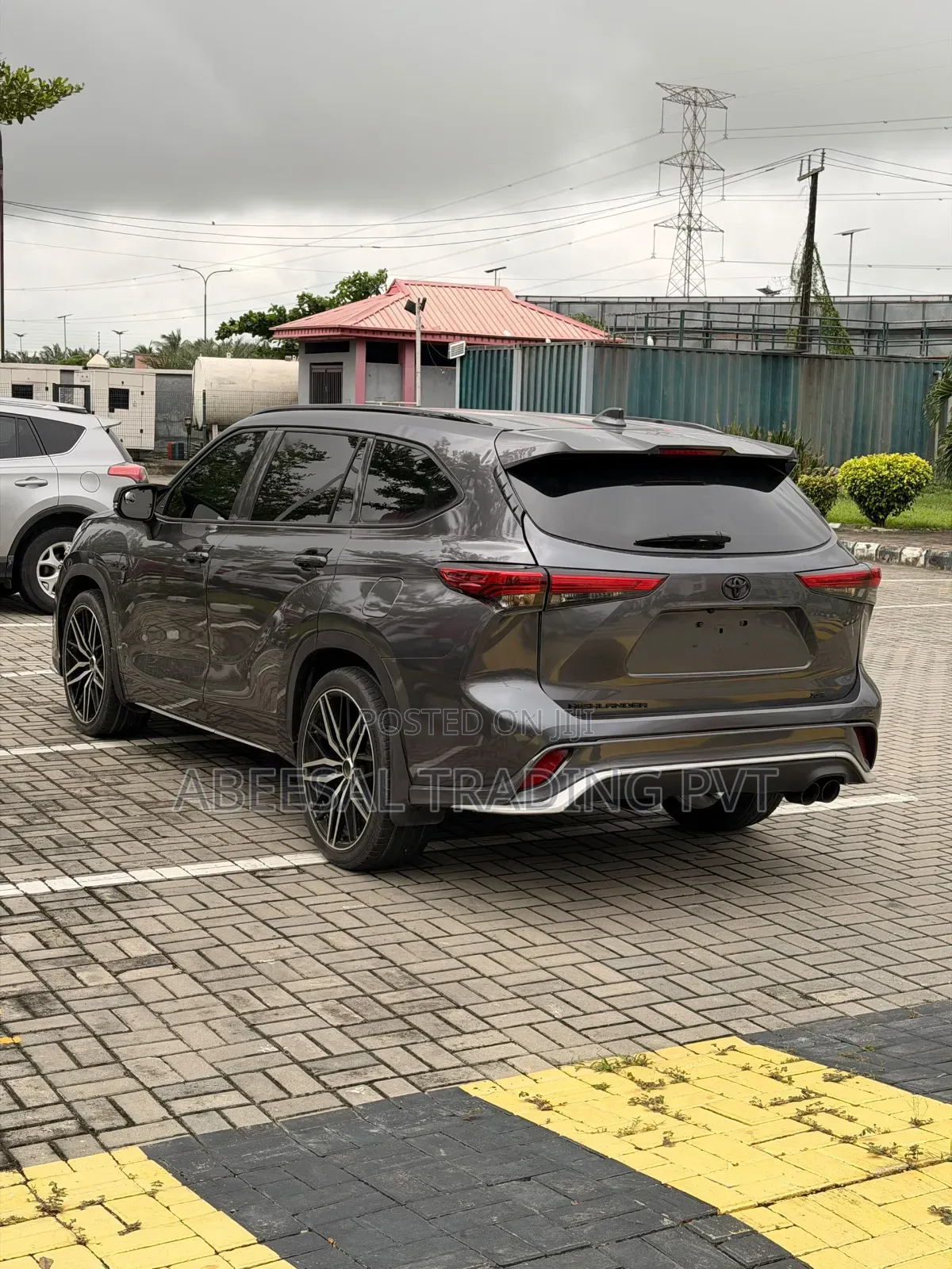 Toyota Highlander 2022 Gray