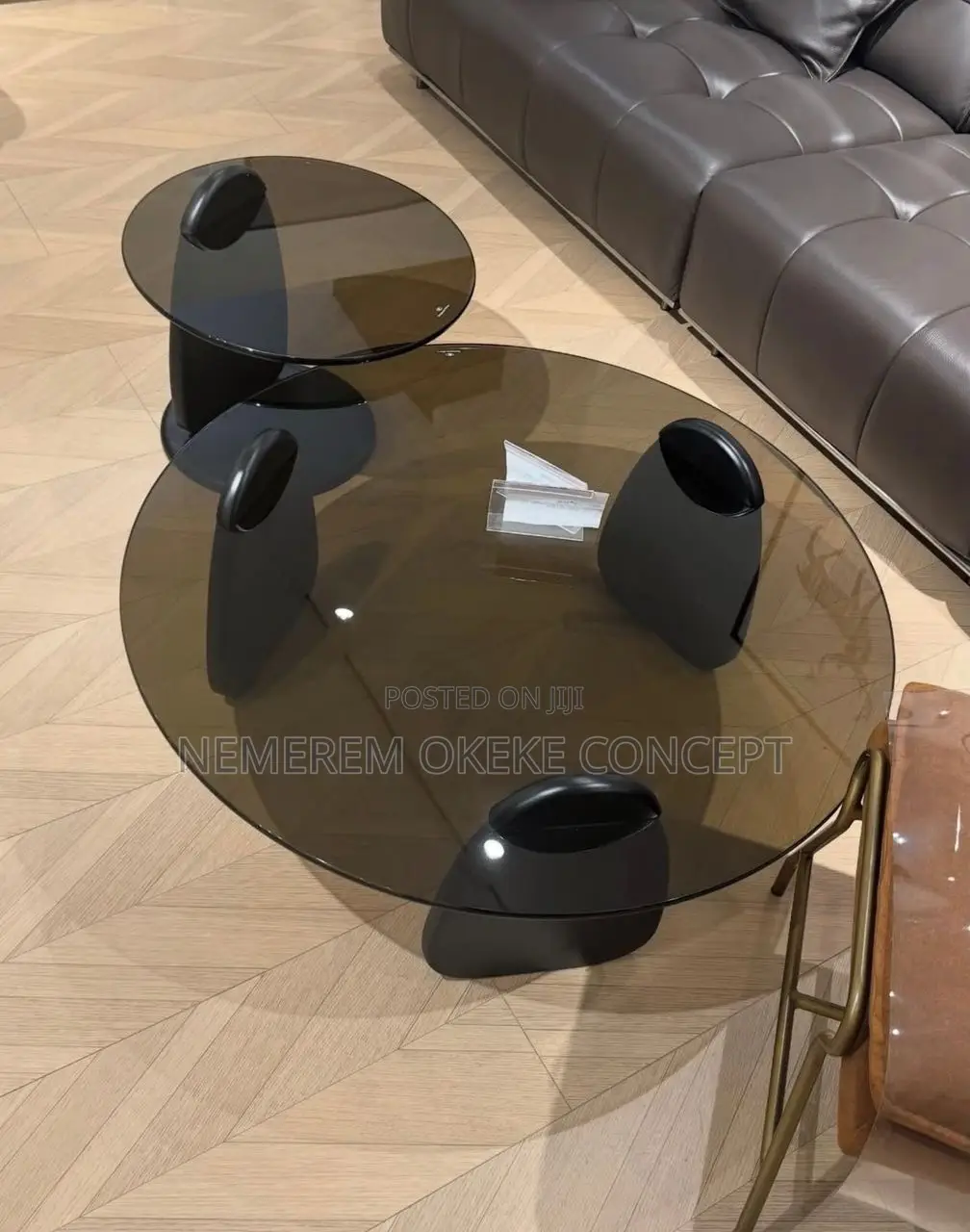 Aesthetic Round Glass Center Table