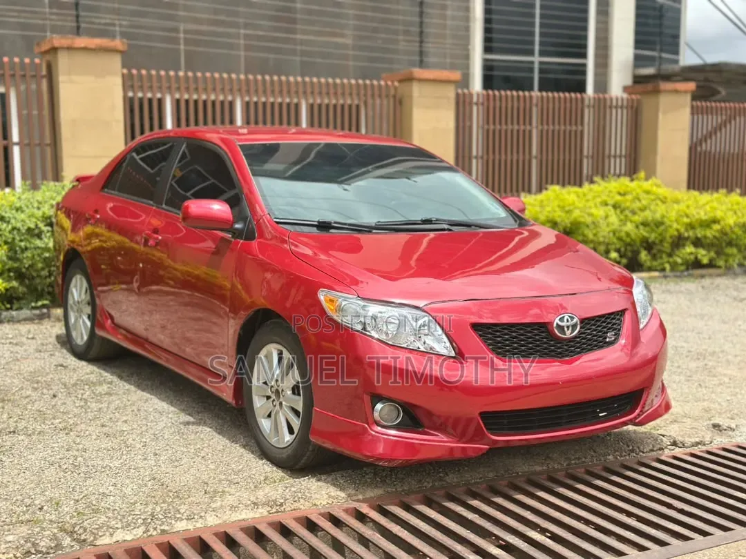 Toyota Corolla 2009 Red