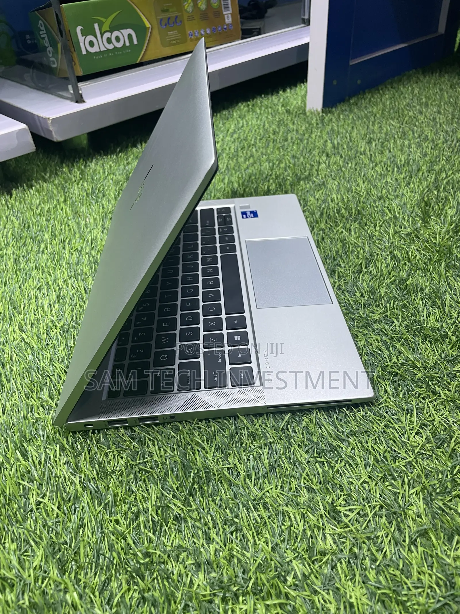 Laptop HP EliteBook 830 G8 16GB Intel Core i7 SSD 512GB