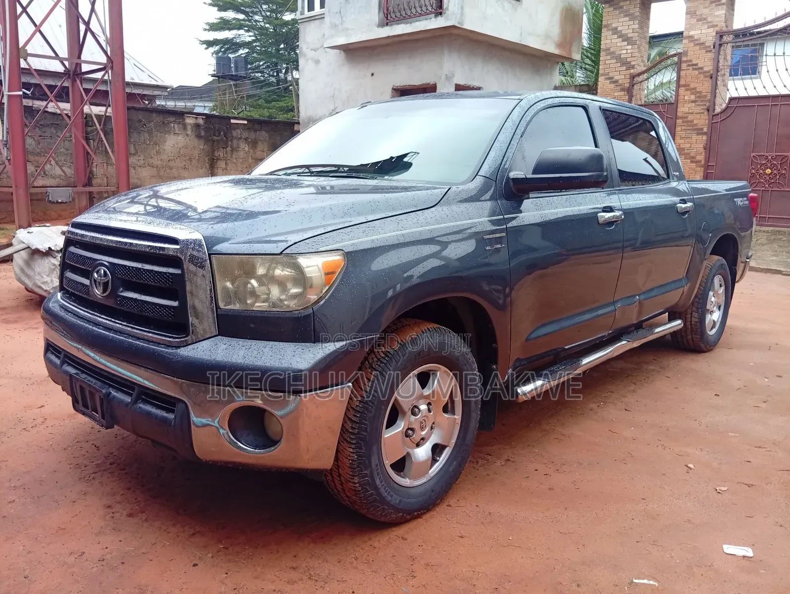 Toyota Tundra 2010 Blue