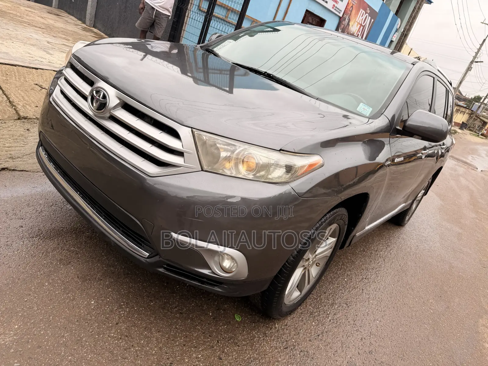 Toyota Highlander Limited 2012 Gray