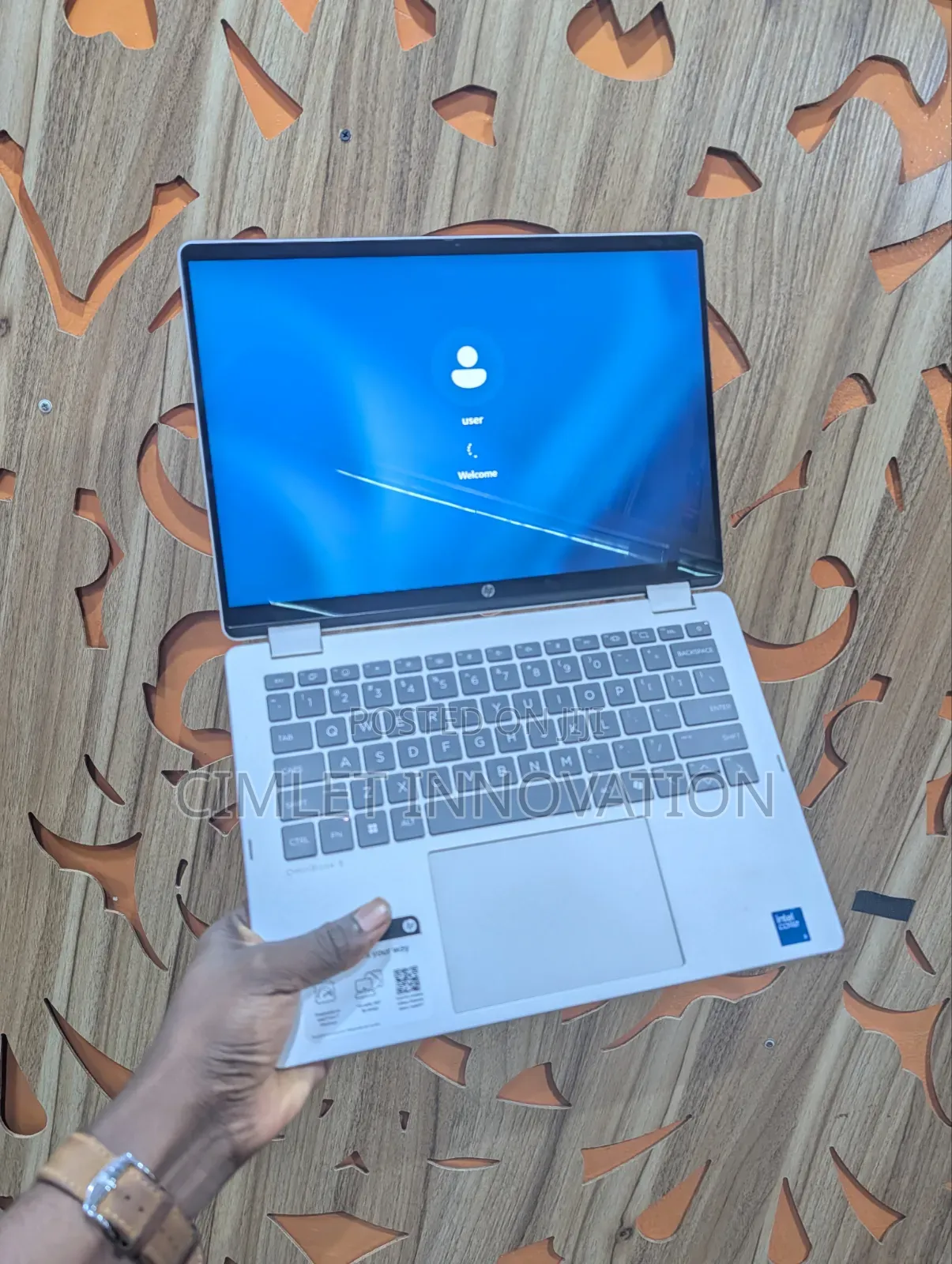 Laptop HP OmniBook 5 Flip 8GB Intel Core Ultra 5 SSD 512GB