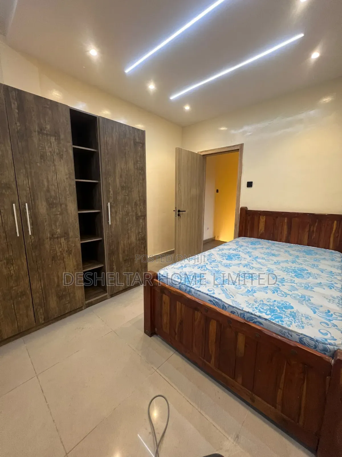 3bdrm Duplex in Off Whitesand for rent