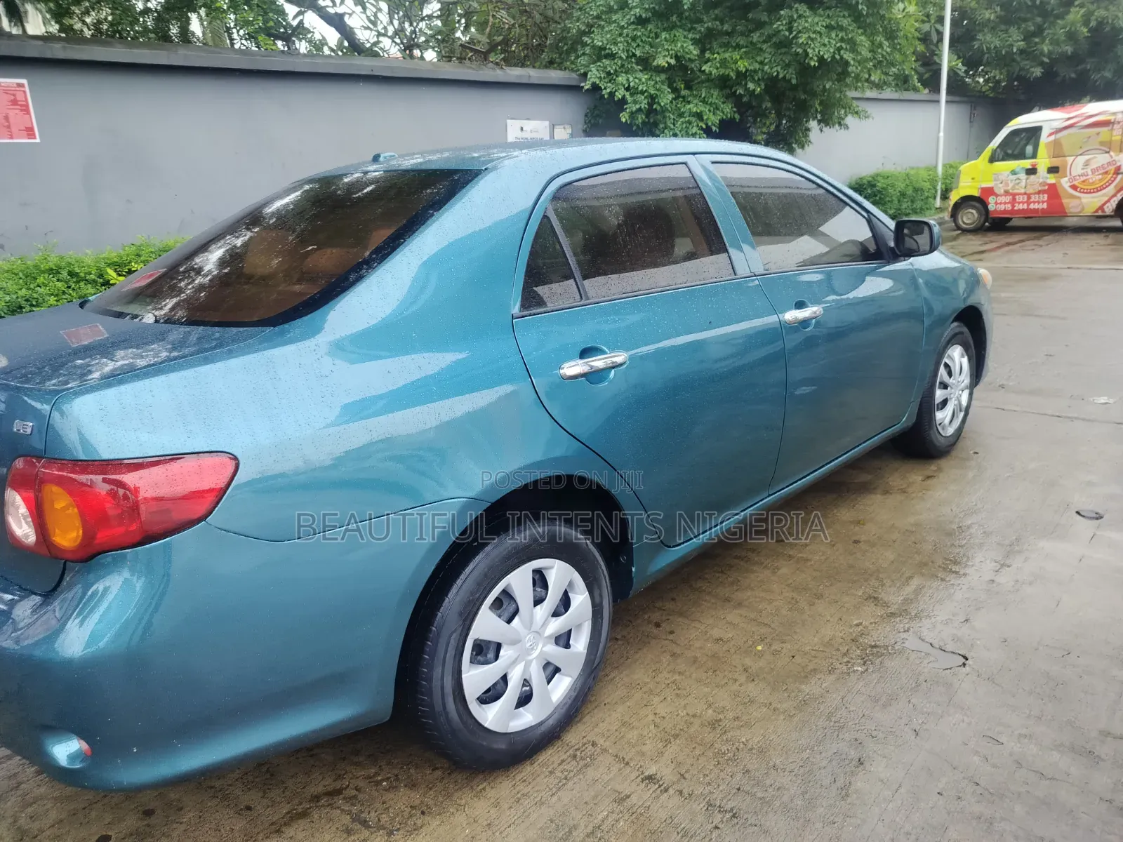 Toyota Corolla 2009 Green