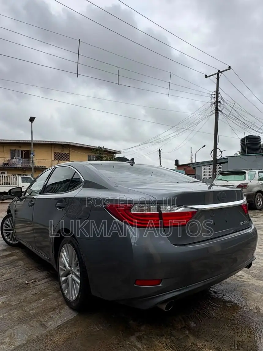 Lexus ES 350 FWD 2014 Gray