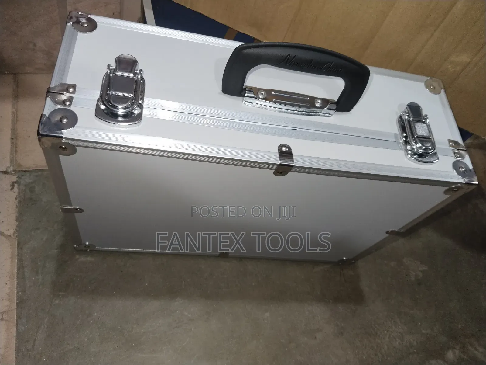 Water Leakage Detector.