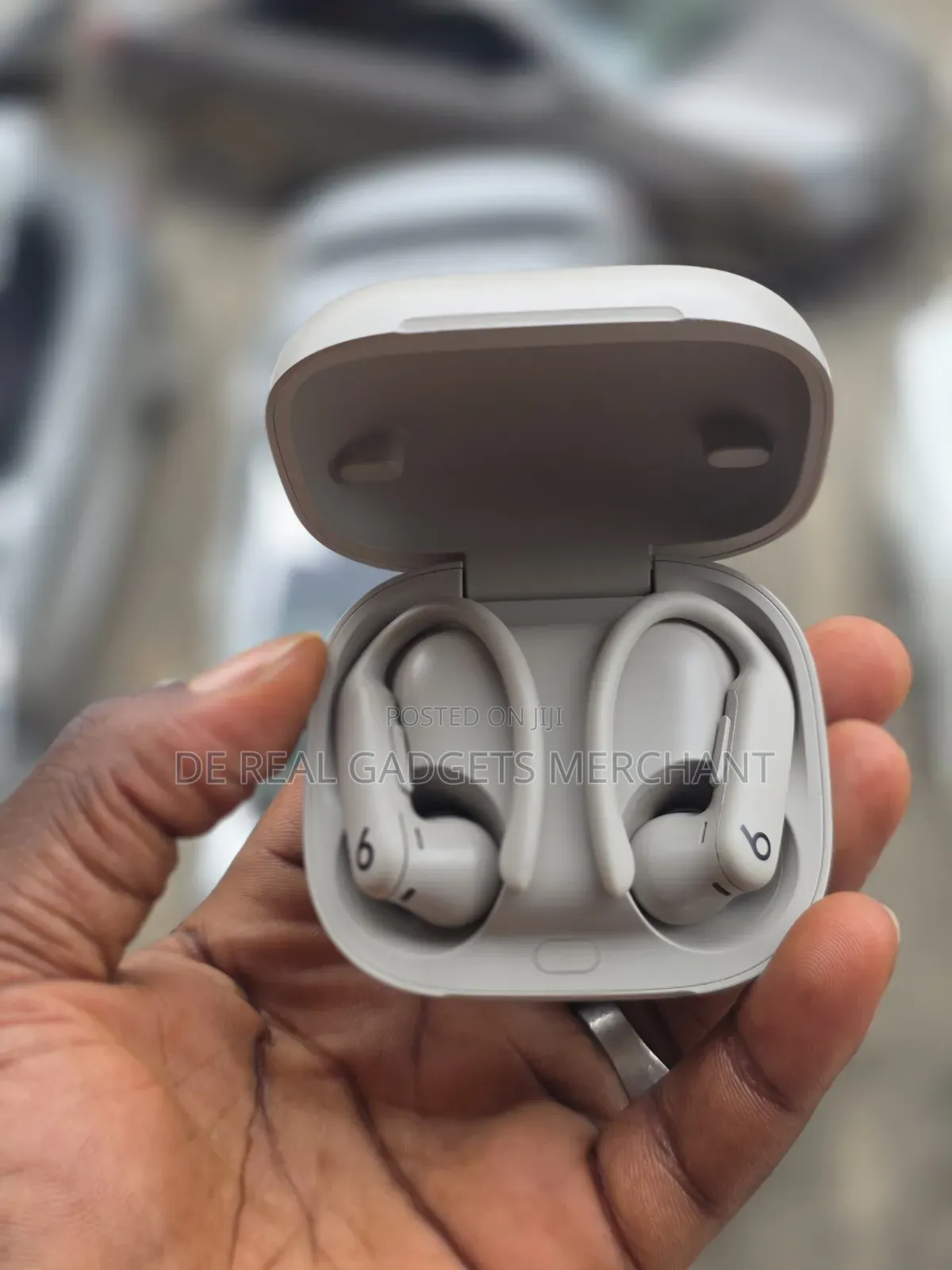 Apple PowerBeats Pro 2