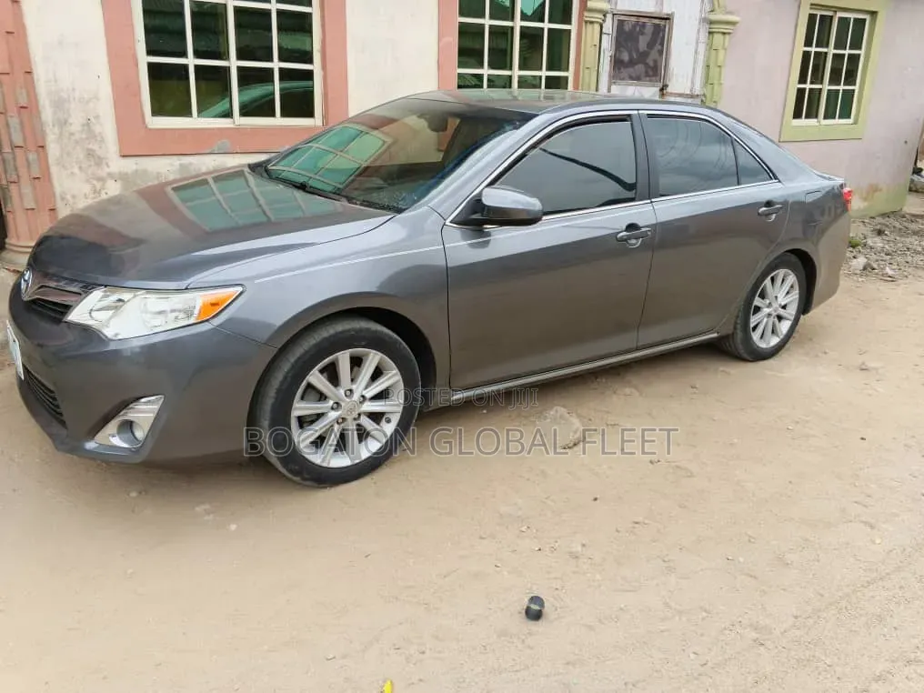 2014 Toyota Camry for Rent (Port-Harcourt)