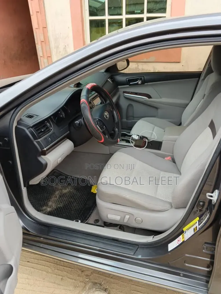 2014 Toyota Camry for Rent (Port-Harcourt)