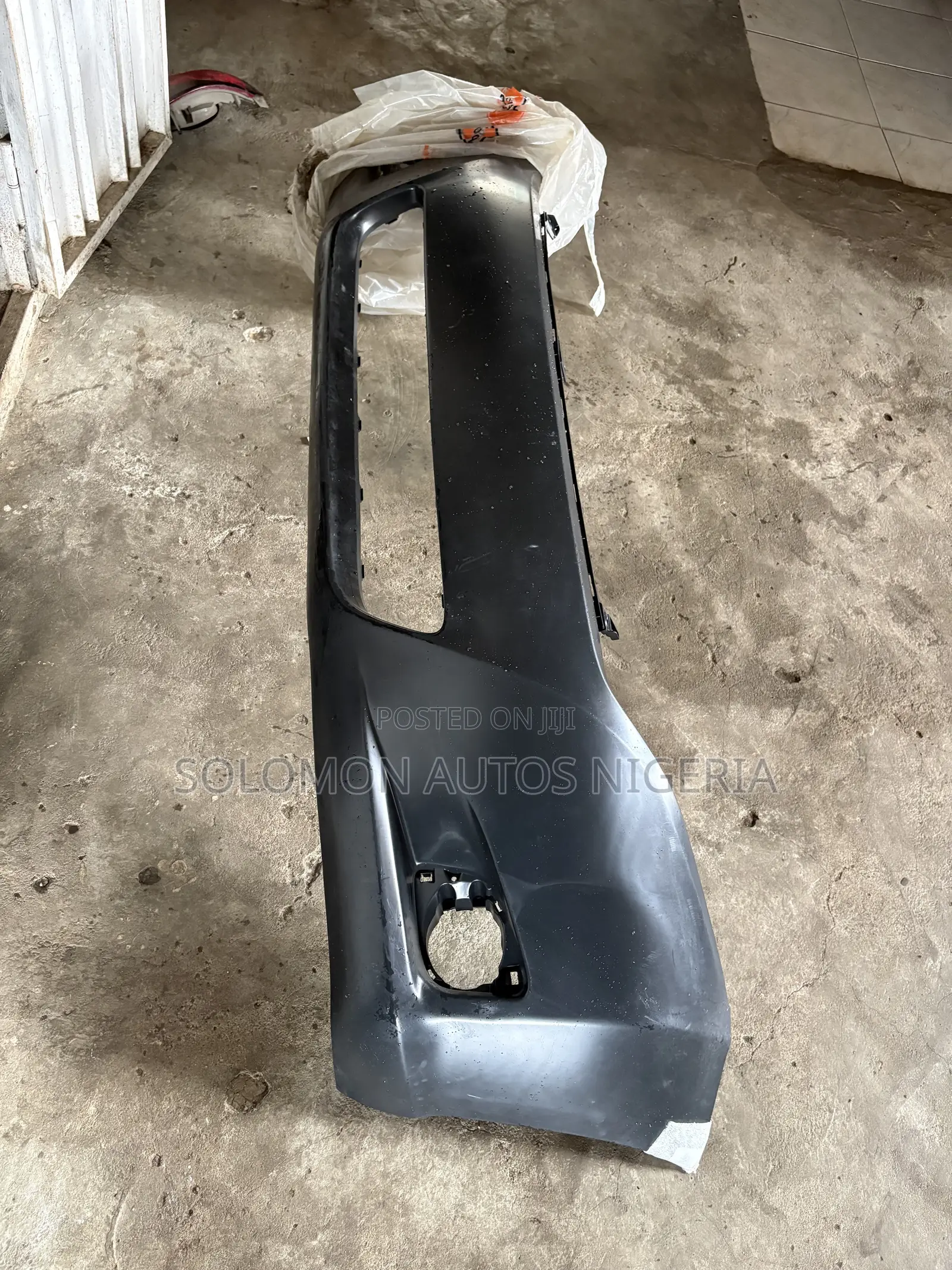 Front Bumper Toyota Venza 2010