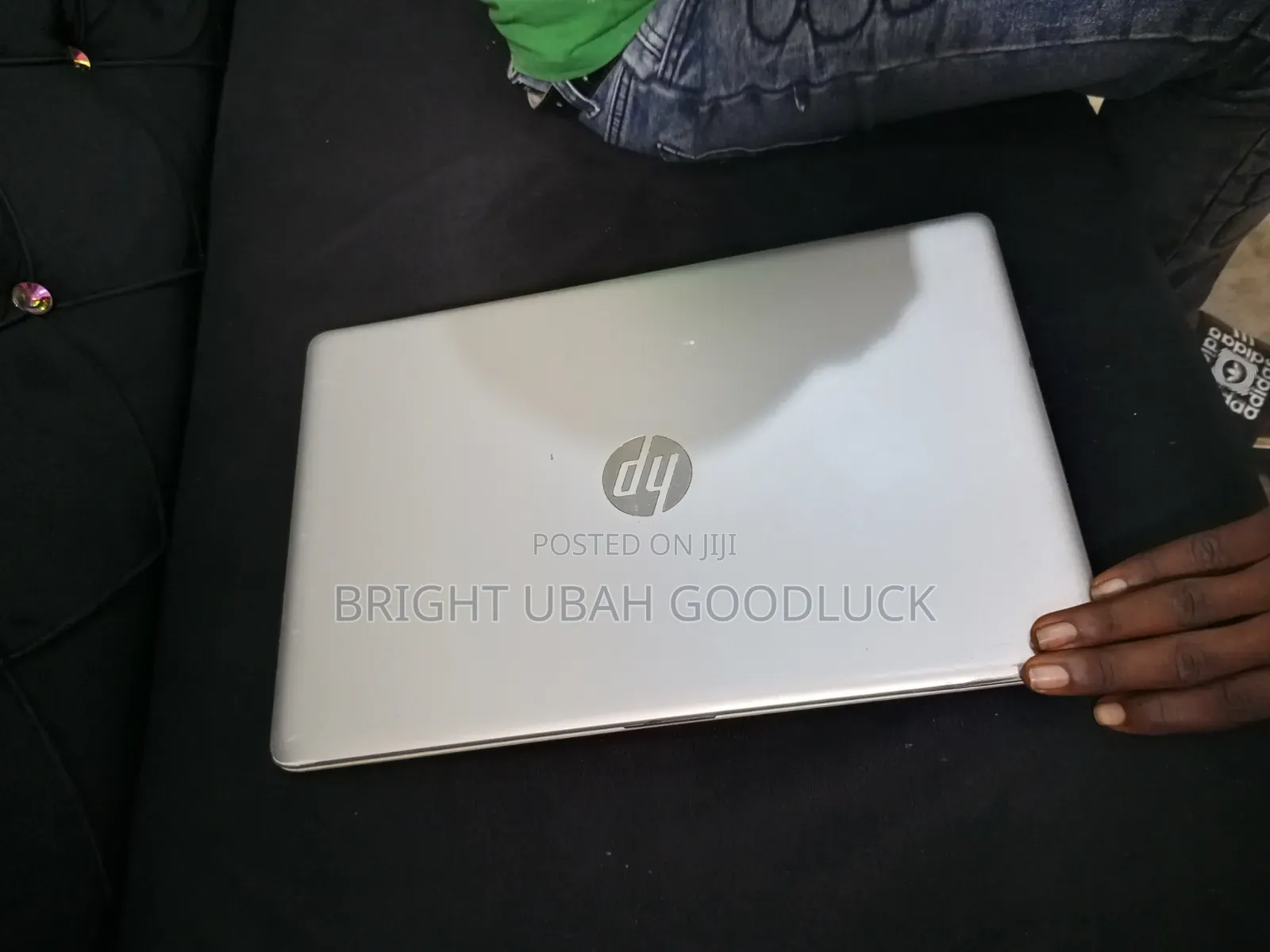 Laptop HP 250 G8 8GB AMD Ryzen 9 SSD 256GB