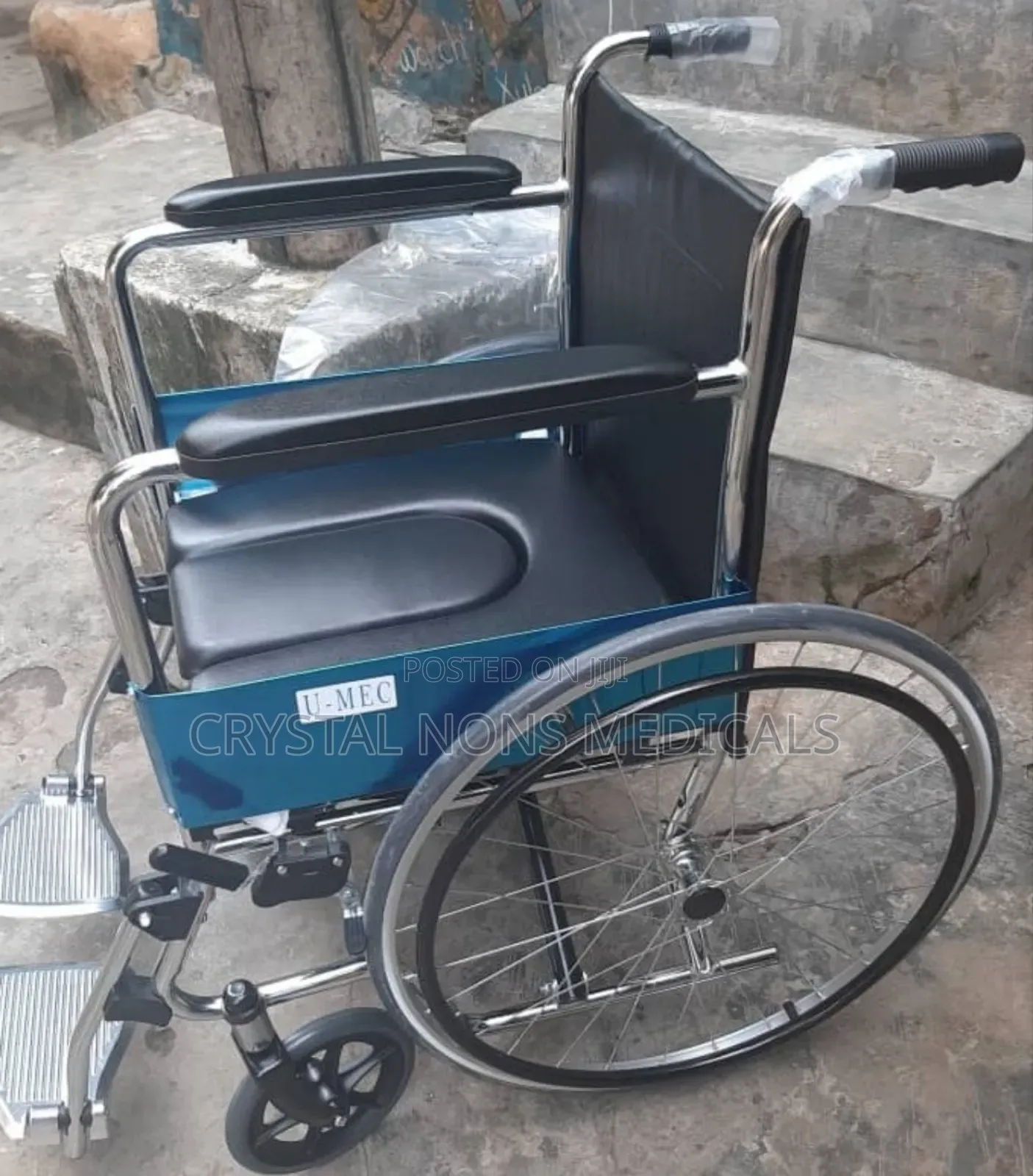 Umec Wheelchair