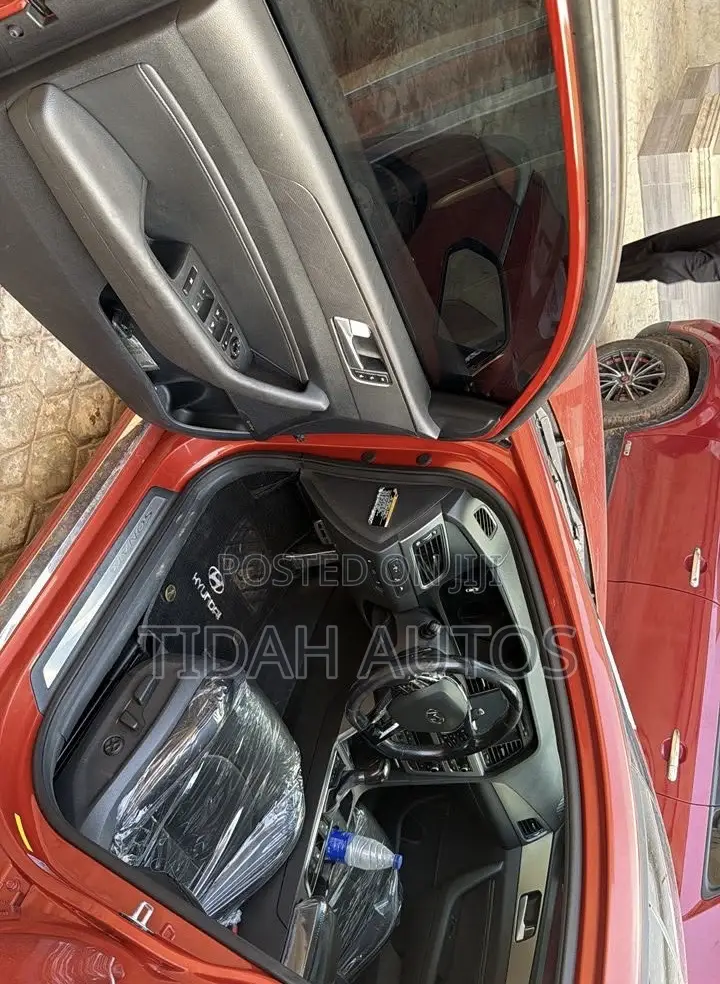 Hyundai Sonata 2015 Orange