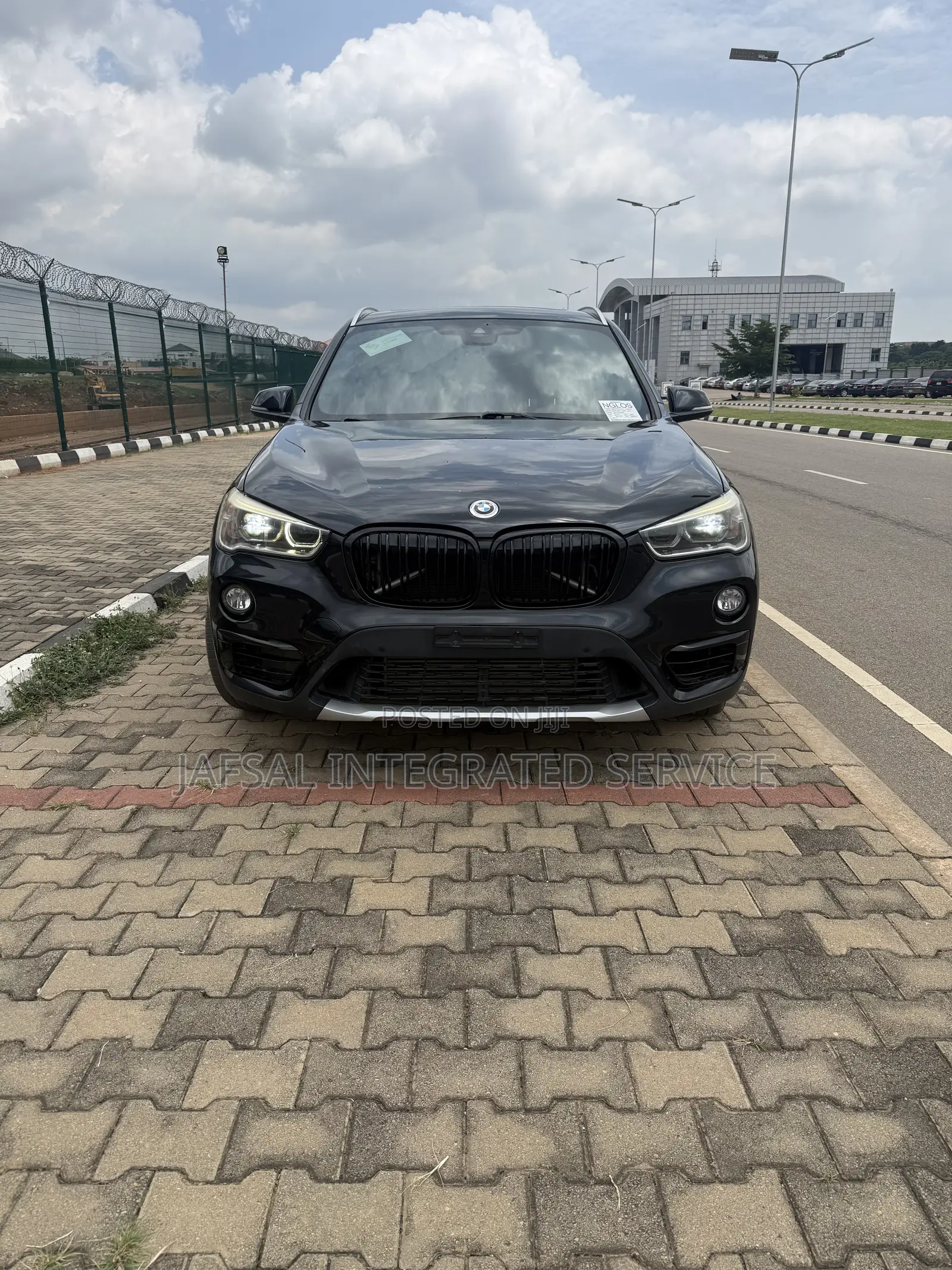 BMW X1 xDrive28i AWD 2016 Black