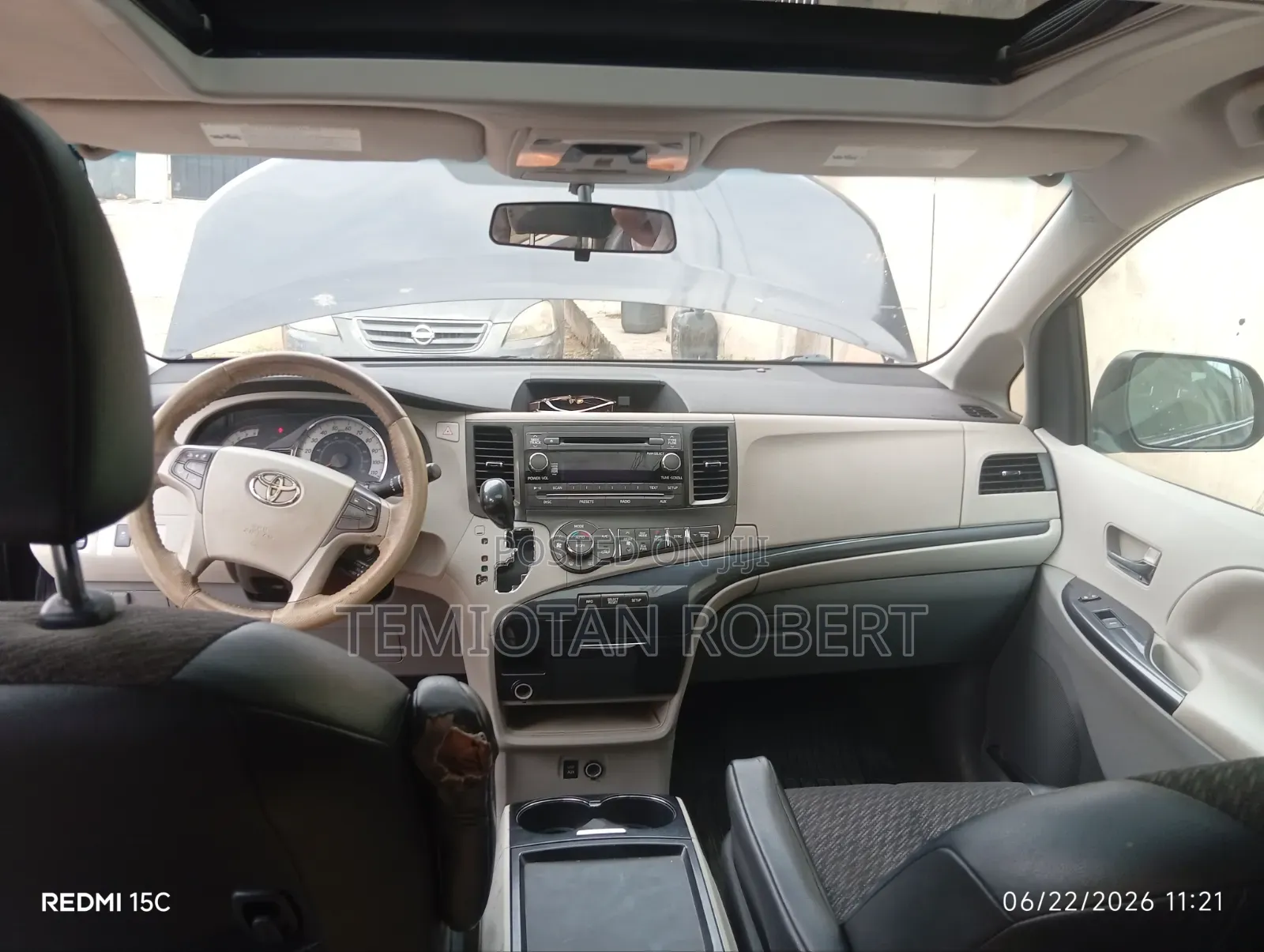 Toyota Sienna 2012 Black