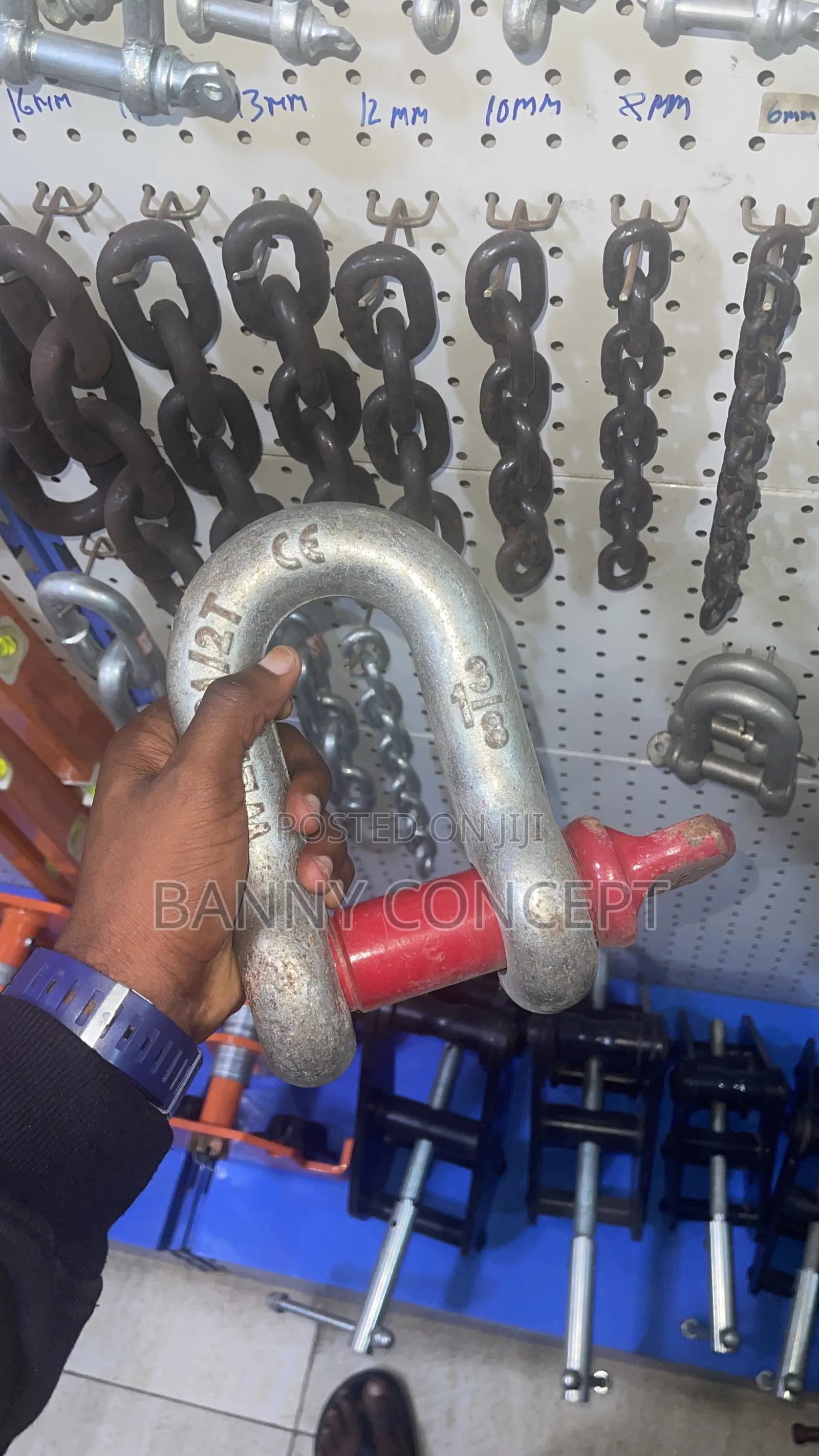 13 Ton Bow Shackle (Anchor Shackle)
