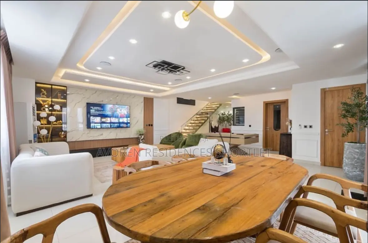 Luxurious 3 Bedroom Shortlet Ikoyi Waterfront