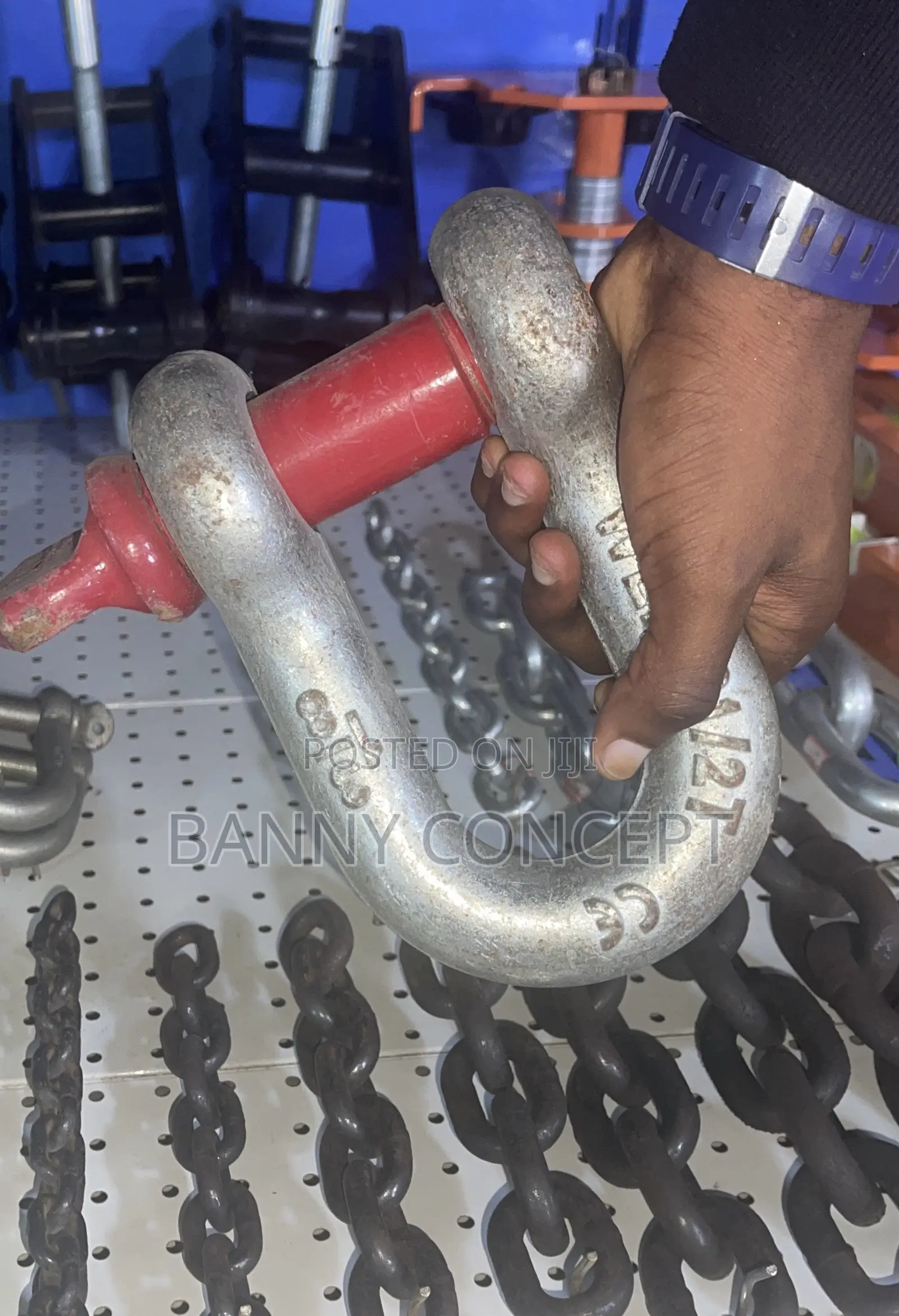 13 Ton Bow Shackle (Anchor Shackle)