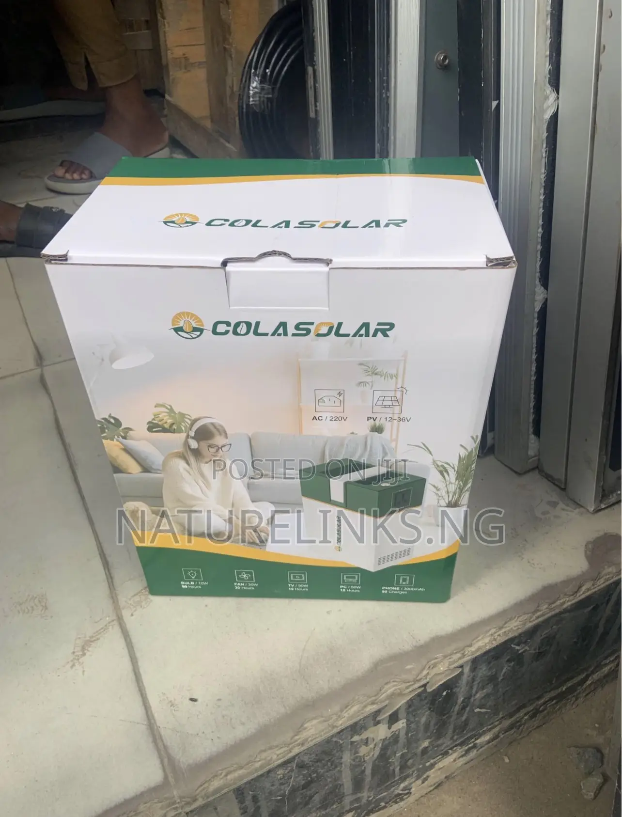 1000W Cola Solar Generator