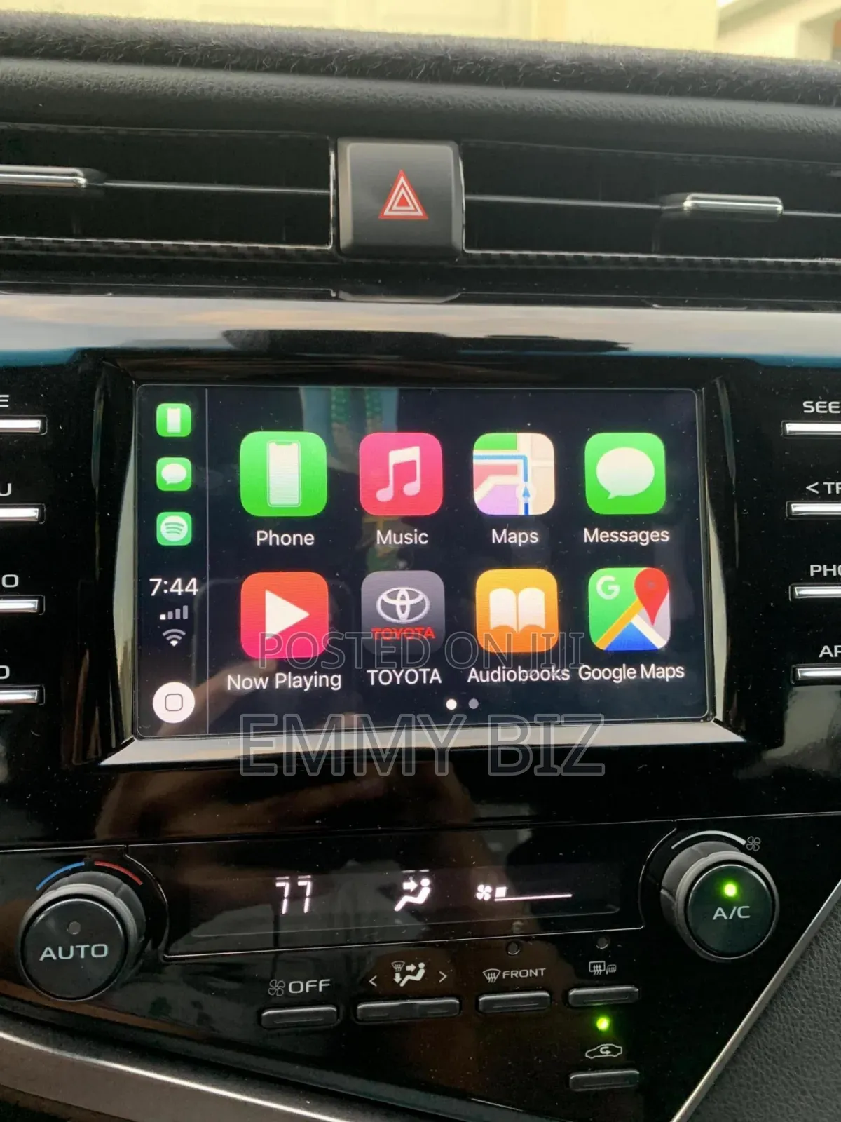 Wireless Apple Carplay for Toyota Camry 2017_2021