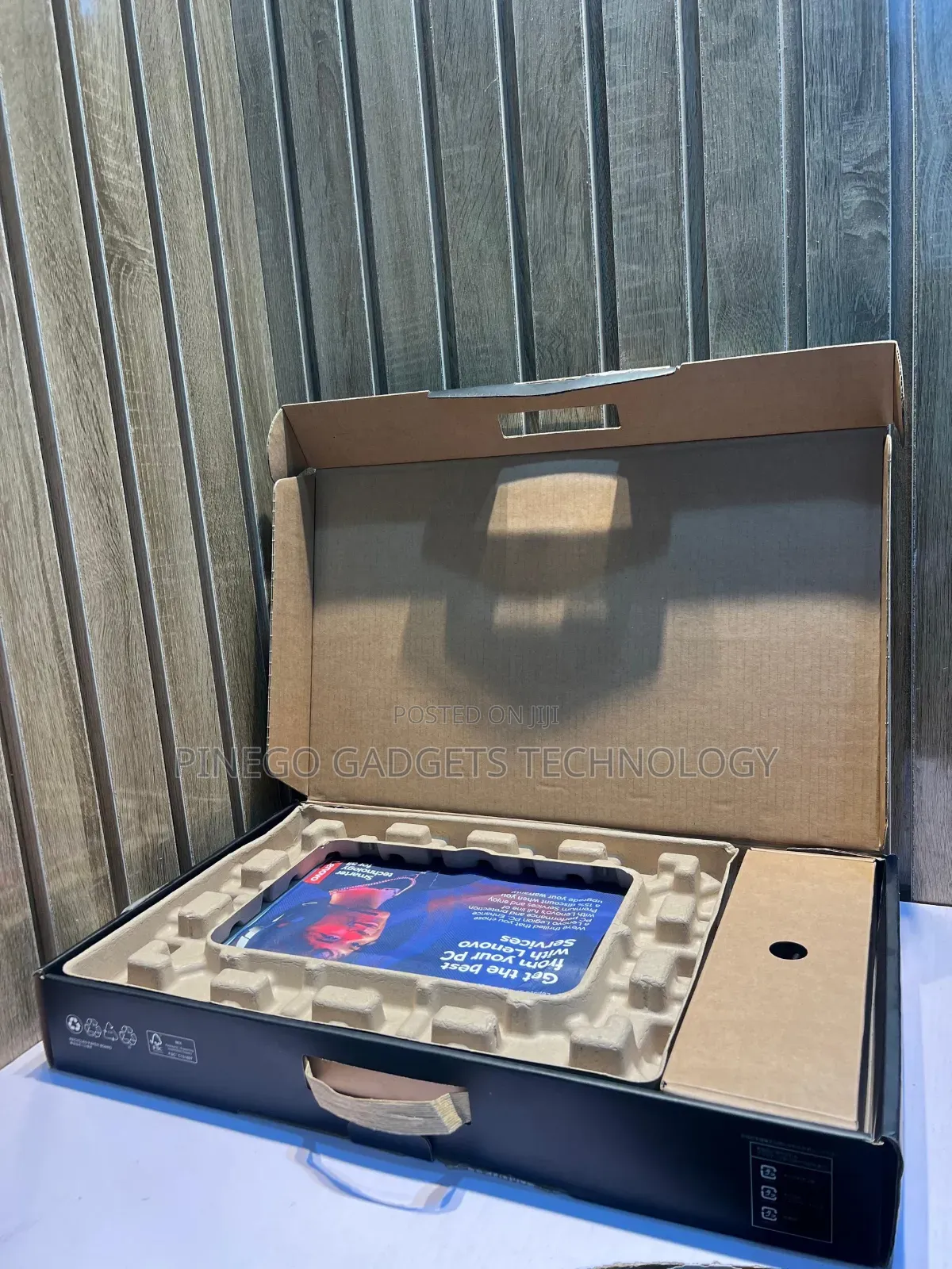 Laptop Lenovo Legion 7 32GB Intel Core Ultra 9 SSD 1T