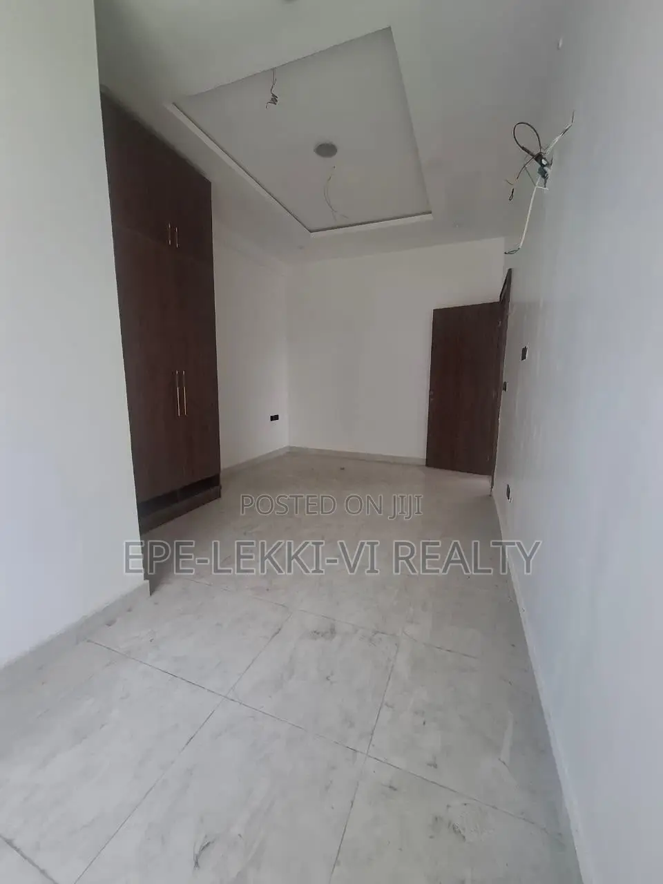5bdrm Duplex in Ajah for sale