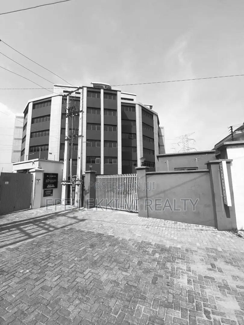 256sqm , 500sqm Office Open Plan Space for Lease in Lekki