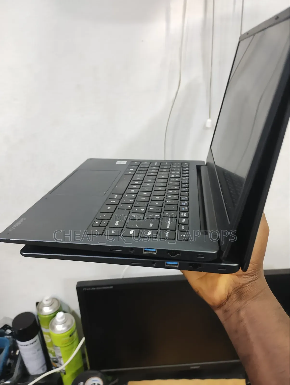 Laptop Dynabook Satellite Pro A40-J 8GB Intel Core i5 SSD 256GB