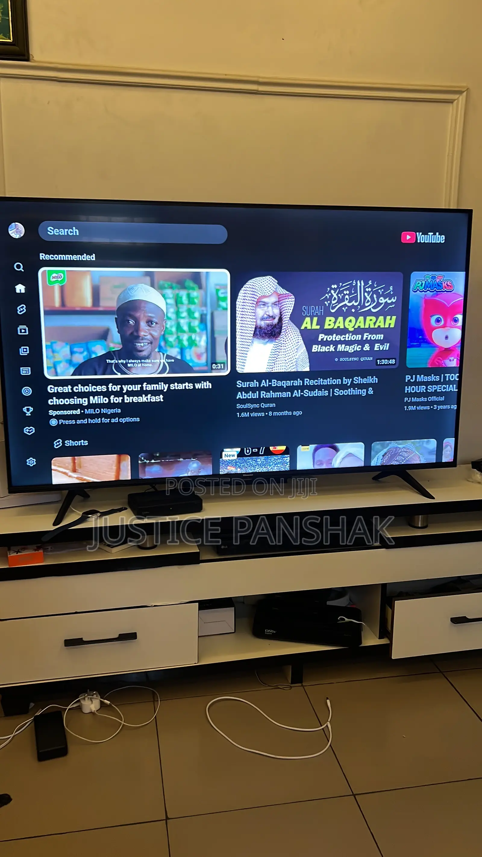 55 Inches Hisense Smart TV