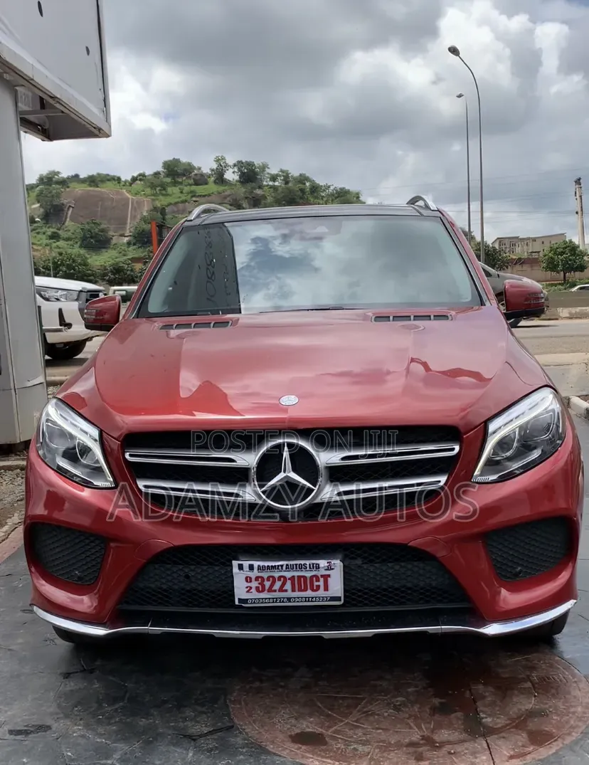 Mercedes-Benz GLE-Class 2016 Red
