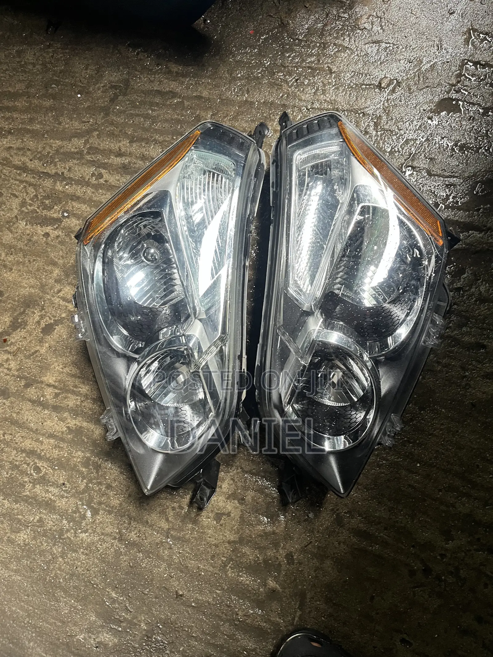 Pontiac Vibe 2008 Headlamp Headlights