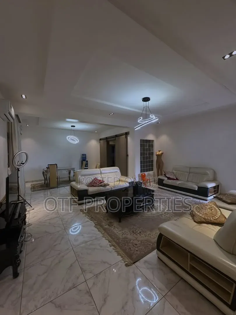 3bdrm Apartment in Wuye for sale